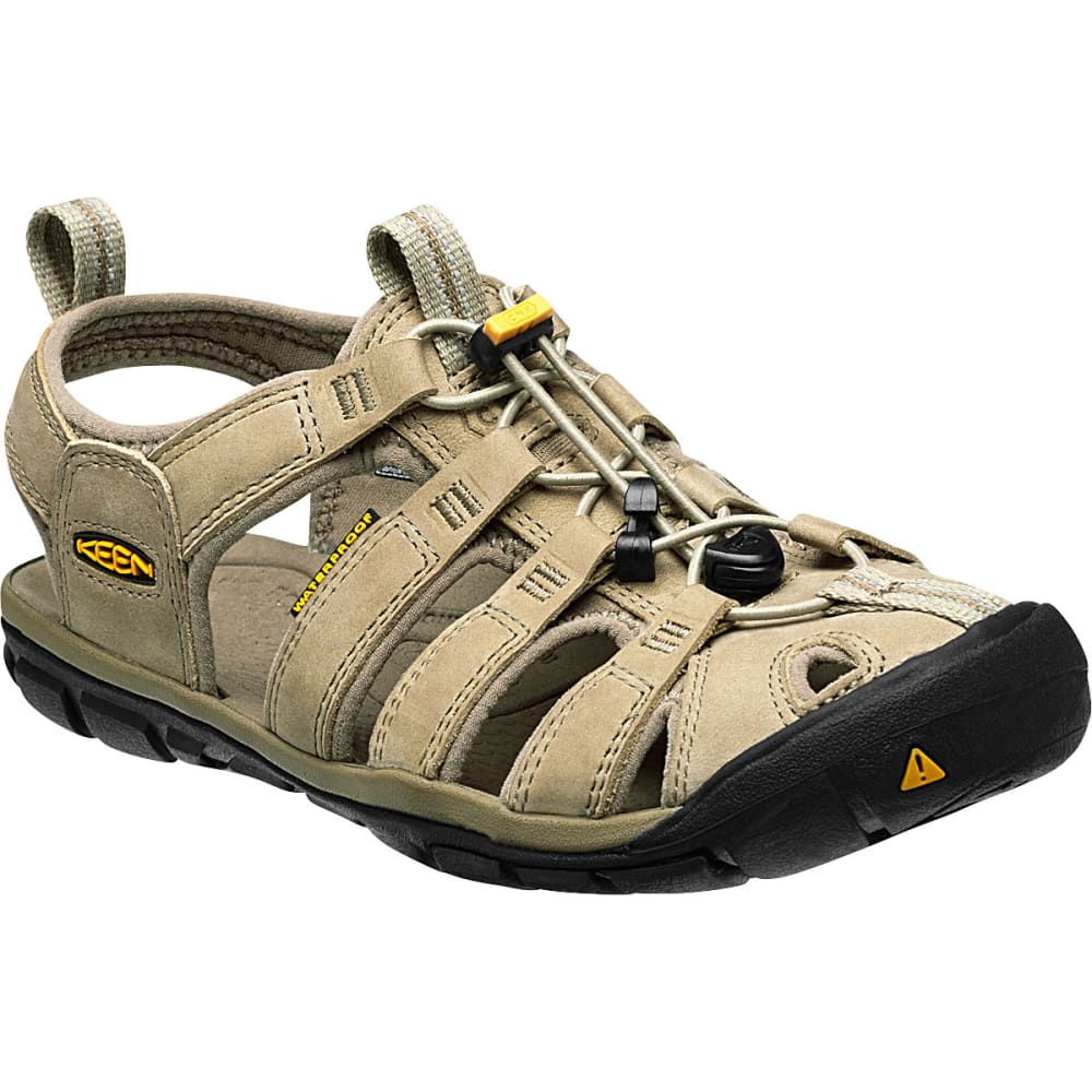 KEEN Women&#39;s Clearwater Leather CNX Sandals